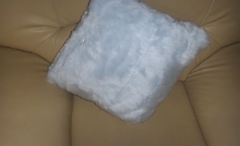 Fake-fur-pillows  ES803-5 
