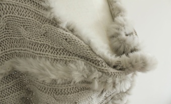 Natural-fur-shawl  ES612C-3 